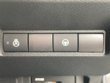 店舗にて現車の確認もいただけますので、お電話で在庫のご確認の上是非ご来店くださいませ。