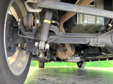 お車を安心してお乗りいただく為には、足回りの定期点検が欠かせません。サービスサポート(有償保証)では無料点検もご提供しており、安心のカーライフをお過ごしいただけるサポート体制が整っています。