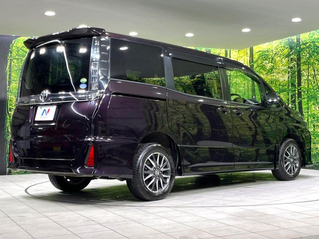 myk 在庫処分セール中　0724 トヨタ ヴォクシー 2.0 ZS の中古車詳細 (85,786km, ボルドーマイカ