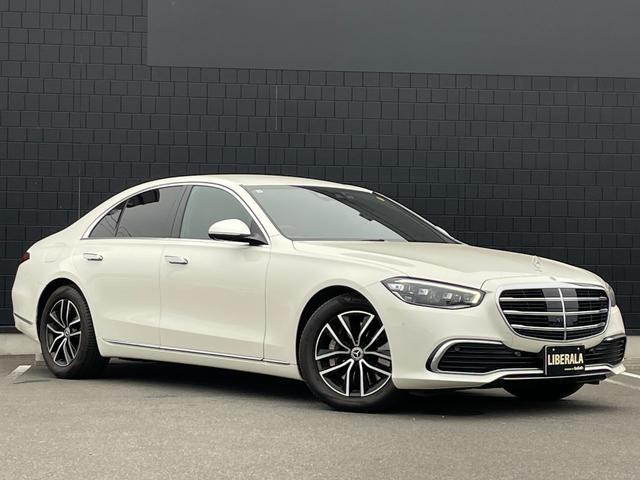 SクラスS400d 4マチック 4WD本革シート