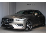 S60 T5インスクリプションが入荷いたしました。ぜひボルボカー三鷹で実車をご覧ください。