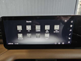 純正ナビゲーションになりマップ機能はもちろん、音楽もBluetooth接続で楽しいドライブができます。