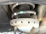 お車を安心してお乗りいただく為には、足回りの定期点検が欠かせません。サービスサポート(有償保証)では無料点検もご提供しており、安心のカーライフをお過ごしいただけるサポート体制が整っています。