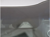 フロントについているこちらのカメラで安全性能を高めています!