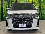 弊社では、全車『修復歴なし』のお車のみ取り扱っております。専任バイヤーによる厳選した仕入れの後、入庫後の車両チェックを行い、ネクステージが認定した高品質な中古車をご提供しております。