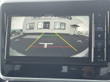 【 バックカメラ 】駐車が苦手な方でも映像で後方の安全確認もしっかり♪見えない死角の部分や距離感などモニター確認することが可能です!//