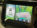 【全方位モニター用カメラ】専用のカメラにより、上から見下ろしたような視点で360度クルマの周囲を確認することができます☆死角部分も確認しやすく、狭い場所での切り返しや駐車もスムーズに行えます。