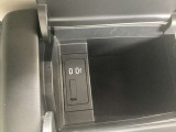 【USBスロット】