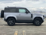 【プライバシーガラス メーカーop価格￥85000】プライバシーガラスにより車全体を引き締まった印象にします。また、防犯にも繋がります。