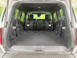 普段のお買い物や通勤、送迎等に十分な荷室スペースを確保しております。セカンドシートを倒すと、大きな荷物の積載も可能です♪