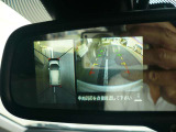 ☆全周囲カメラが駐車をアシスト☆4つの高解像度カメラで車の周囲を撮影ミニバンなどの死角の駐停車も驚く程に楽々です。バックカメラは、車庫入れの時は勿論、後方の安全確認もできて安心です♪