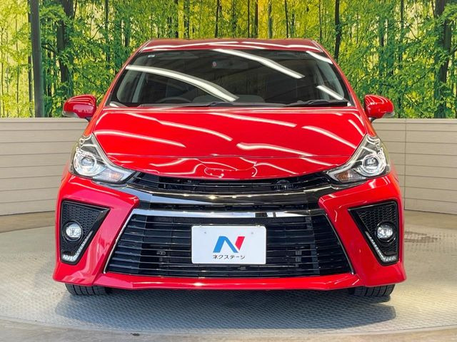 トヨタ プリウスα 1.8 S ツーリングセレクション G's の中古車詳細