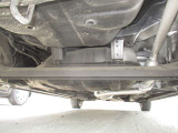 下廻りの防錆加工は多くの方が施工されてます。サビてフレームに穴が開く前にオプションで施工されることをお勧めいたします。融雪剤などから下回りを長期間、守ります。是非購入時ご検討ください