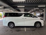 このお車は当店に展示はしておりません。ご希望の店舗(弊社U-Car取り扱い22店舗)へ直接配送しご商談の流れになります。ご成約が必須ではありませんのでお気軽にお問い合わせ下さい。