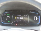 確認しやすいメーターパネルで安全運転をサポートします☆