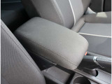 Audi正規ディーラーが高品質をお約束。高度な訓練・教育を受けたAudi専任メカニックが、100項目にもおよぶ精密な点検を実施いたします。すべてをクリアしたAudi車だけが、あなたのお手元に届けられるのです。