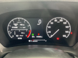 マルチインフォメーションディスプレイです。燃費や走行距離が分かり、半ドアなど車に異常がある際に警告してくれます。車に乗る楽しみが増えますね。