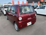 ☆お車についた傷やヘコミ、事故の修理もハヤシにお任せください。自社鈑金工場で修理ができますの安心です☆