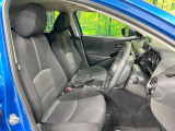 ドライバーによって運転しやすいポジションは異なり、あの車はどうなのか不安なこともありますよね。気になるお車は店頭で乗り込んでご確認いただけます♪