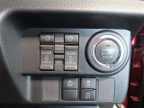 運転席からも操作できる両側パワースライドドア付きです。スマートアシスト搭載のサポカーです。