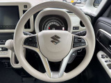 パーキングセンサー付き!駐車や車庫入れ安心です!