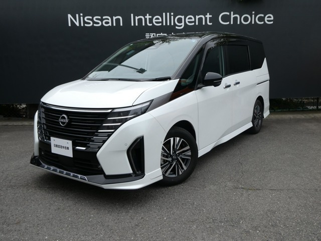 セレナ 1.4 e-POWER ルキシオン