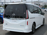 セレナ 1.4 e-POWER ハイウェイスターV セカンドスライドアップシート 