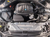 【BMWクリーンディーゼル】市場をリードするディーゼルエンジン。低回転ステージ専用ターボが走り出しから効果的に過給を行いスムーズな発進加速や低燃費を実現。ディーゼルの常識を超えたスポーティな走りを!