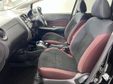 【車内ルームクリーニング済】専門スタッフにより車内はきれいにルームクリーニングを行っております。