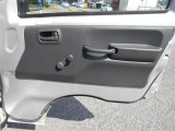 運転席側ドア内張り