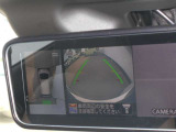 車庫入れの頼もしい味方! バックモニター付いています!!