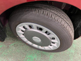 タイヤの山の残りをご確認ください。