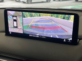 【360&deg;ビューモニター】専用のカメラにより、上から見下ろしたような視点で360度クルマの周囲を確認することができます☆死角部分も確認しやすく、狭い場所での切り返しや駐車もスムーズに行えます。