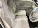 運転席周りも広々