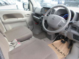 視界が良く運転性の良いフロントシート