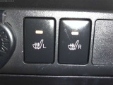 シートヒーター付いてます! 寒い冬には重宝する装備です!!