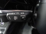 前方車両を感知して一定の車間距離を保ちながら追従走行するアダプティブクルーズCが装備されております。ロングドライブにはぜひ欲しい機能です。
