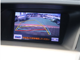 お車選びをお楽しみ頂けるよう、在庫車の展示スペースを十分に確保しております。