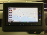 ナビゲーションはGathers純正メモリーナビを搭載しています。Bluetoothオーディオ機能がありますので、スマートフォンなどの音楽も再生できます。