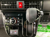 小さなクルマを知り尽くしたエキスパートが、基本性能に関わる機能や状態を徹底的に点検致します。