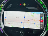 ●Apple Car Play:スマホとの有線接続で、ナビ・オーディオ再生などスマホのアプリ機能が画面でも使える便利機能です!