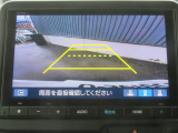 バックカメラ付き☆駐車の際に死角が確認でき安心です☆