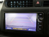 バックガイドモニターで、後方を確認しながら安心して駐車することができます。運転初心者も熟練者も必須の機能ですよ!