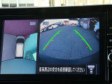 アラウンドビューモニター装備で、運転席からクルマの前後左右の状況が確認できます。