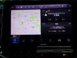 タッチスクリーンには、ナビ、メディアのほかに、エアコン、各種安全機能、基本設定画面などを表示できます。