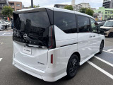 遠方への旅行など、長距離ドライブでも楽しむことができる工夫を多く備えております。本体価格の中には日産中古車の保証である走行距離無制限の『ワイド保証』が含まれております。
