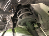 お車を安心してお乗りいただく為には、足回りの定期点検が欠かせません。サービスサポート(有償保証)では無料点検もご提供しており、安心のカーライフをお過ごしいただけるサポート体制が整っています。