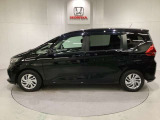 購入後も自社指定整備工場完備でお客様の愛車をしっかりサポート致します!御納車時には安全かつ安心してお乗り頂けるようホンダ専門知識を持つ整備スタッフが点検・整備・装備も説明をしてお渡ししております。