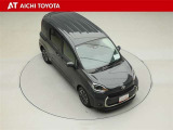 両側パワースライドドア付きだから、狭い駐車スペースなどでの乗り降りラクラク♪小さなお子さまのいるご家庭には嬉しい装備です。
