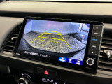 【バックカメラ】リバースにするだけで映ります、後方の安全確認や、狭い駐車場での車庫入れ、雨の日や夜間など視界の悪い時に便利です!安全にバックする為には欠かせない装備です。